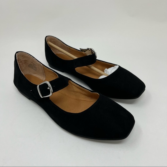 SOLD. Sun + Stone Womens Adiaa Mary Jane Flats Black Size 7 NEW - Picture 2 of 6